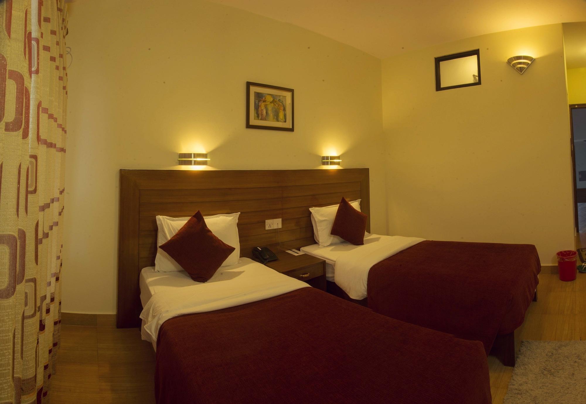 Hotel Tara Pokhara Eksteriør bilde
