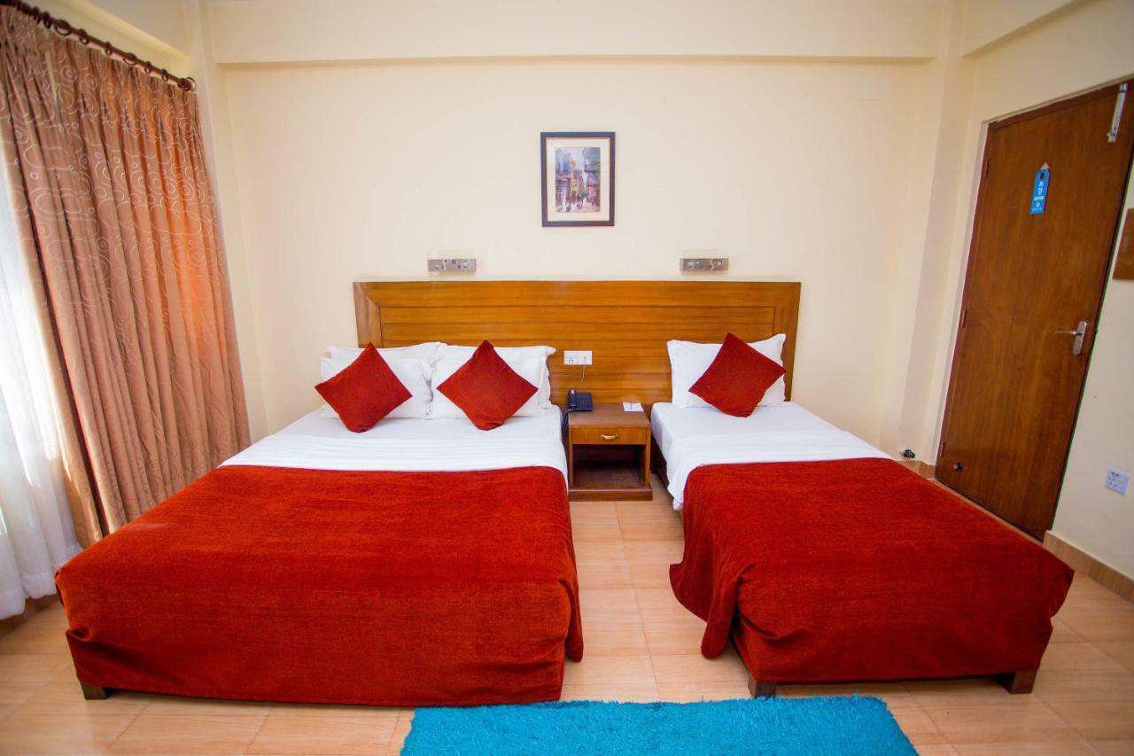 Hotel Tara Pokhara Eksteriør bilde