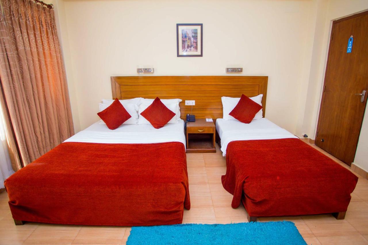 Hotel Tara Pokhara Eksteriør bilde